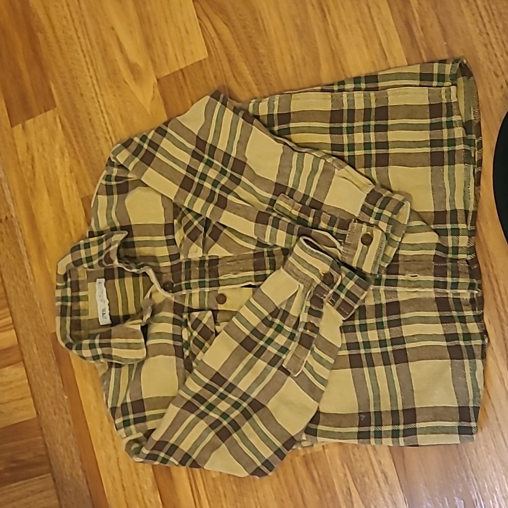 Zara size 6 Button Down